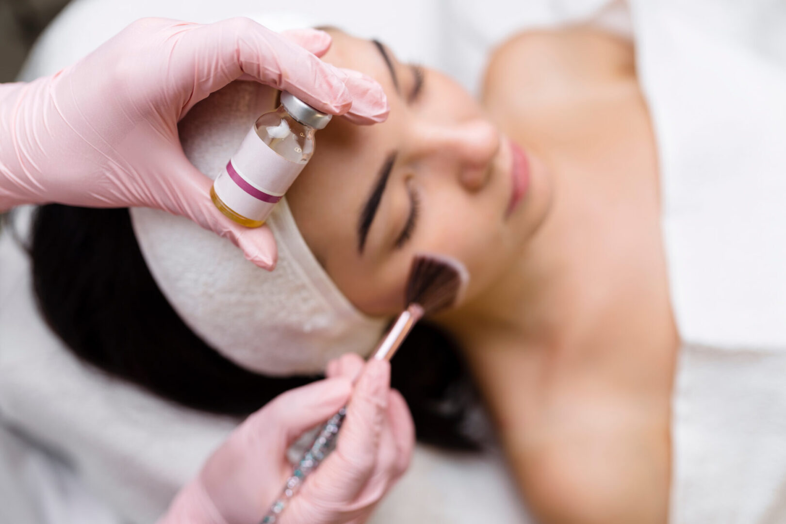 Chemical Peel Face Treatment with Retinol Serum